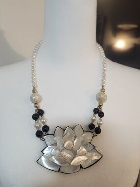 Faux Pearl and Black Bead Floral Statement Necklace - White/Black